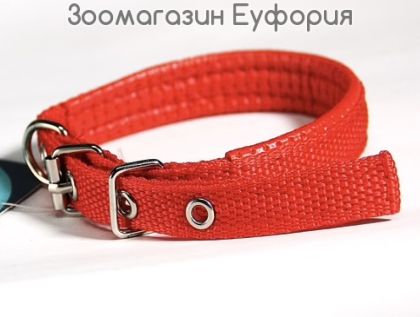 Нашийник от луксозен капрон-двойно подплатен с предпазна мека кожа за средни породи 